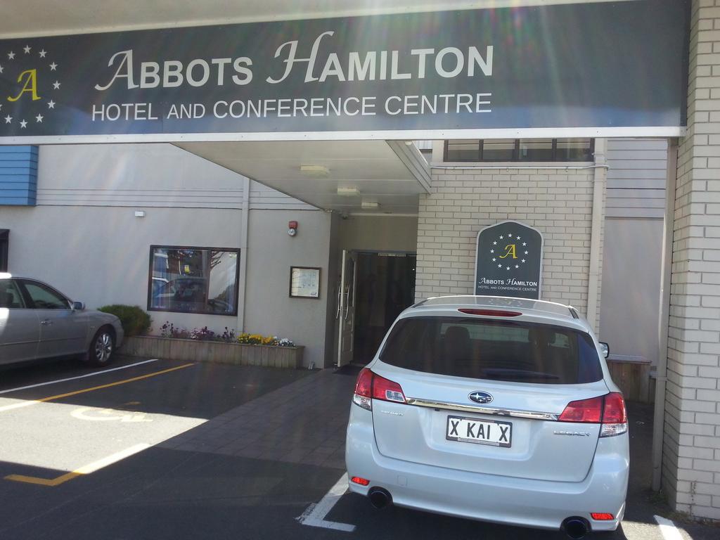 Abbots Hamilton - Hotel And Conference Centre Eksteriør billede